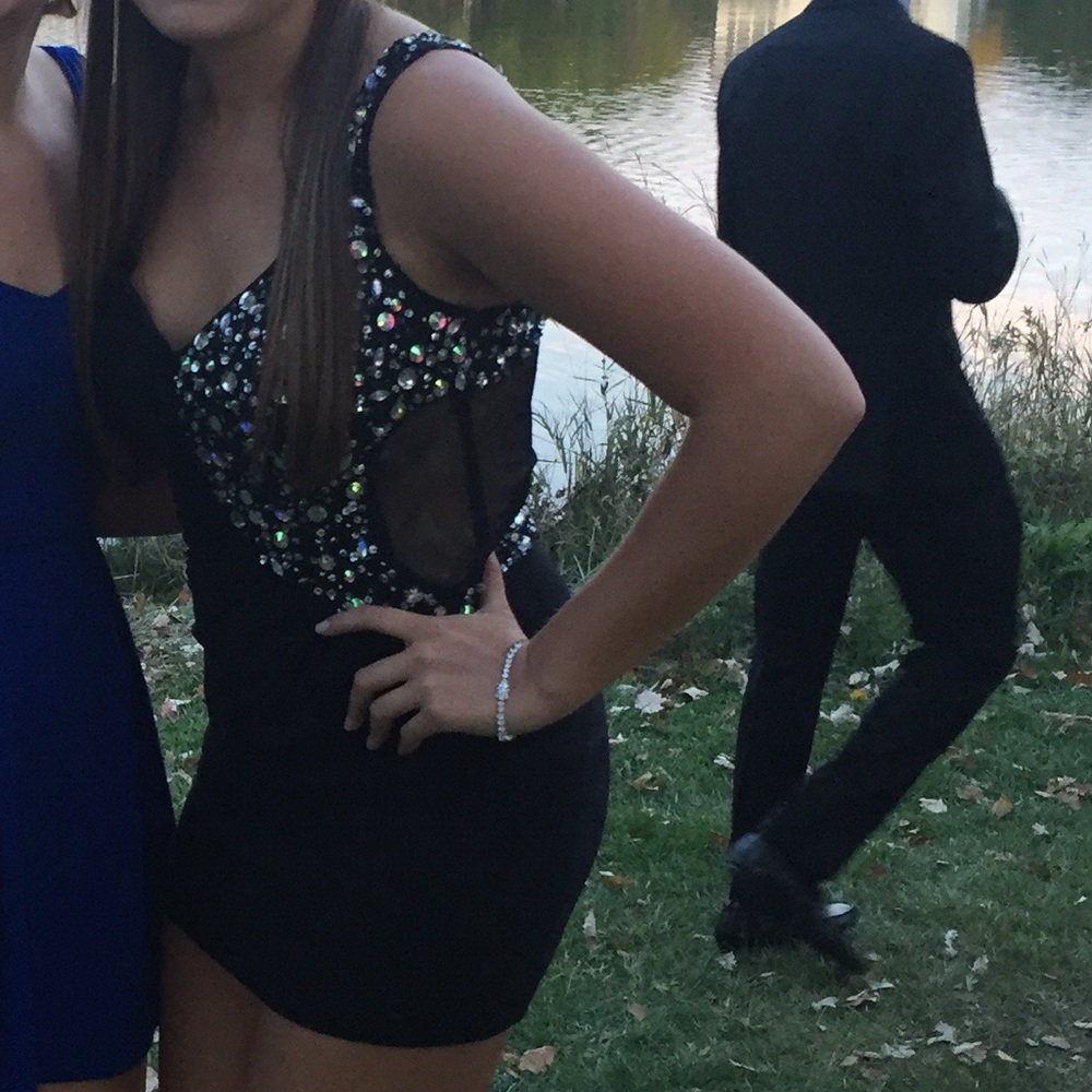 Black PromGirl One Shoulder Dress